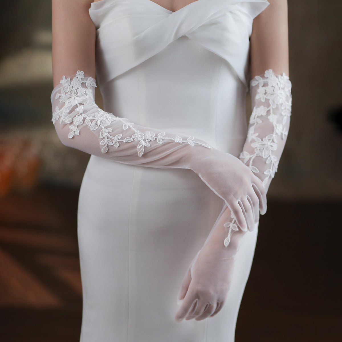 Elegant White Lace Wedding Dress Dinner Mesh Gloves - Carvan Mart