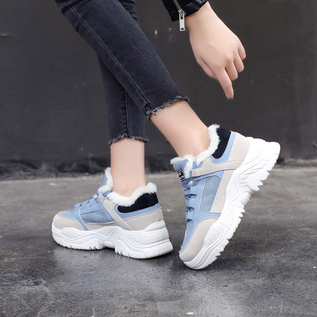 Women Thick Sneakers - Carvan Mart