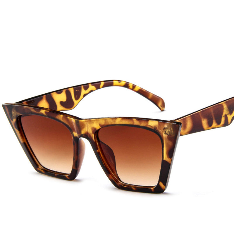 European and American Fashion Sunglasses Men and Women Retro Sunglasses - Carvan Mart