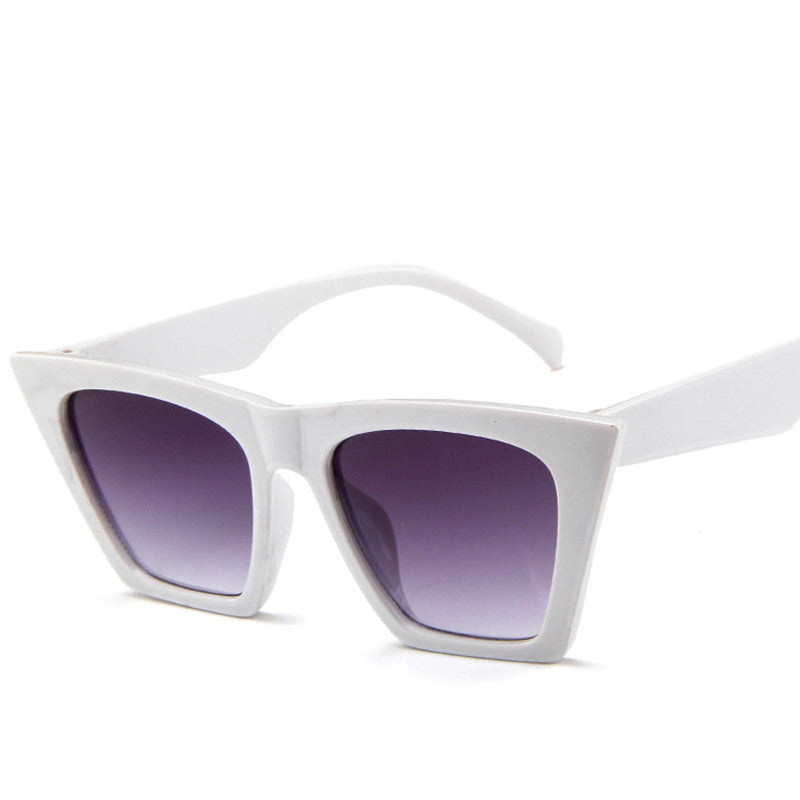 European and American Fashion Sunglasses Men and Women Retro Sunglasses - White - Women's Sunglasses - Carvan Mart