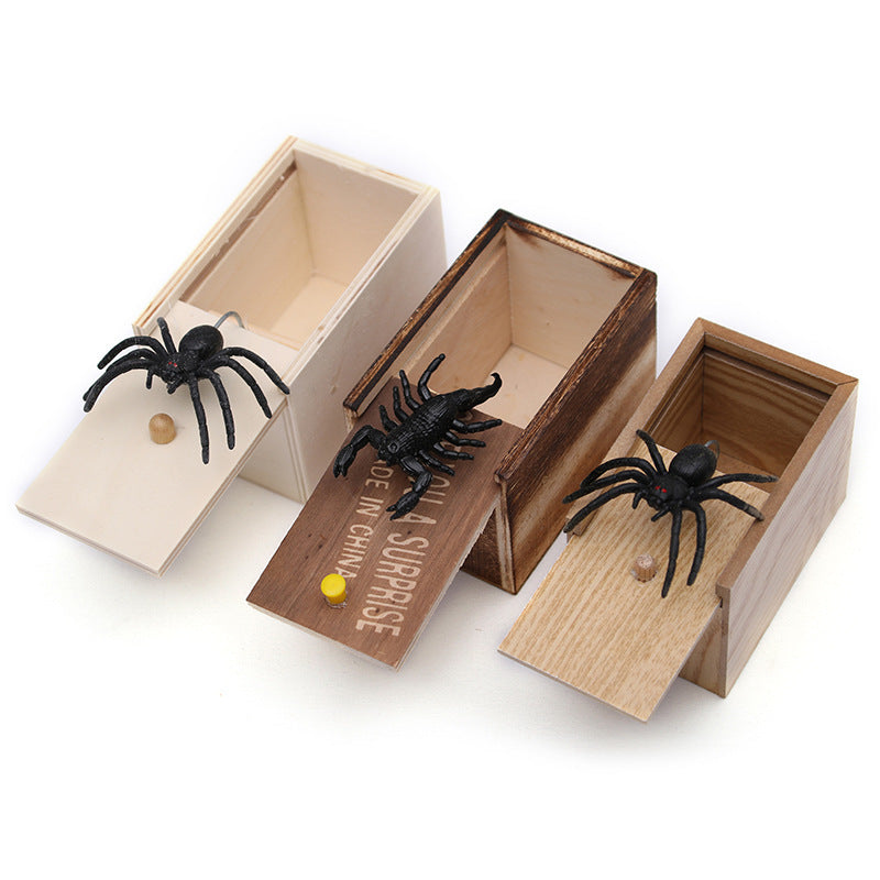 Surprise Spider Box Prank Spider Wooden Scare Box Trick Play Gift - - Gift - Carvan Mart