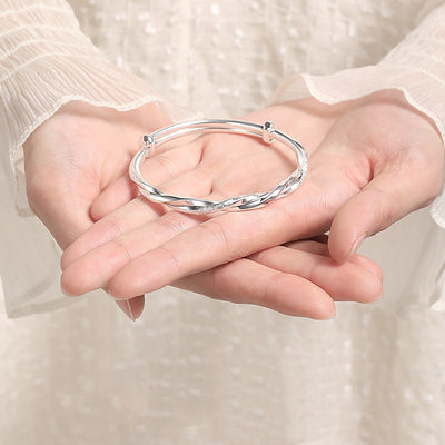 Mobius Ring Bracelet Love Intertwined - Carvan Mart