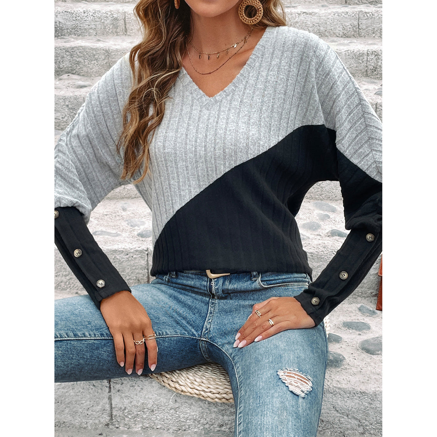 Long Sleeve V-collar Contrast Color Slimming Top - Carvan Mart