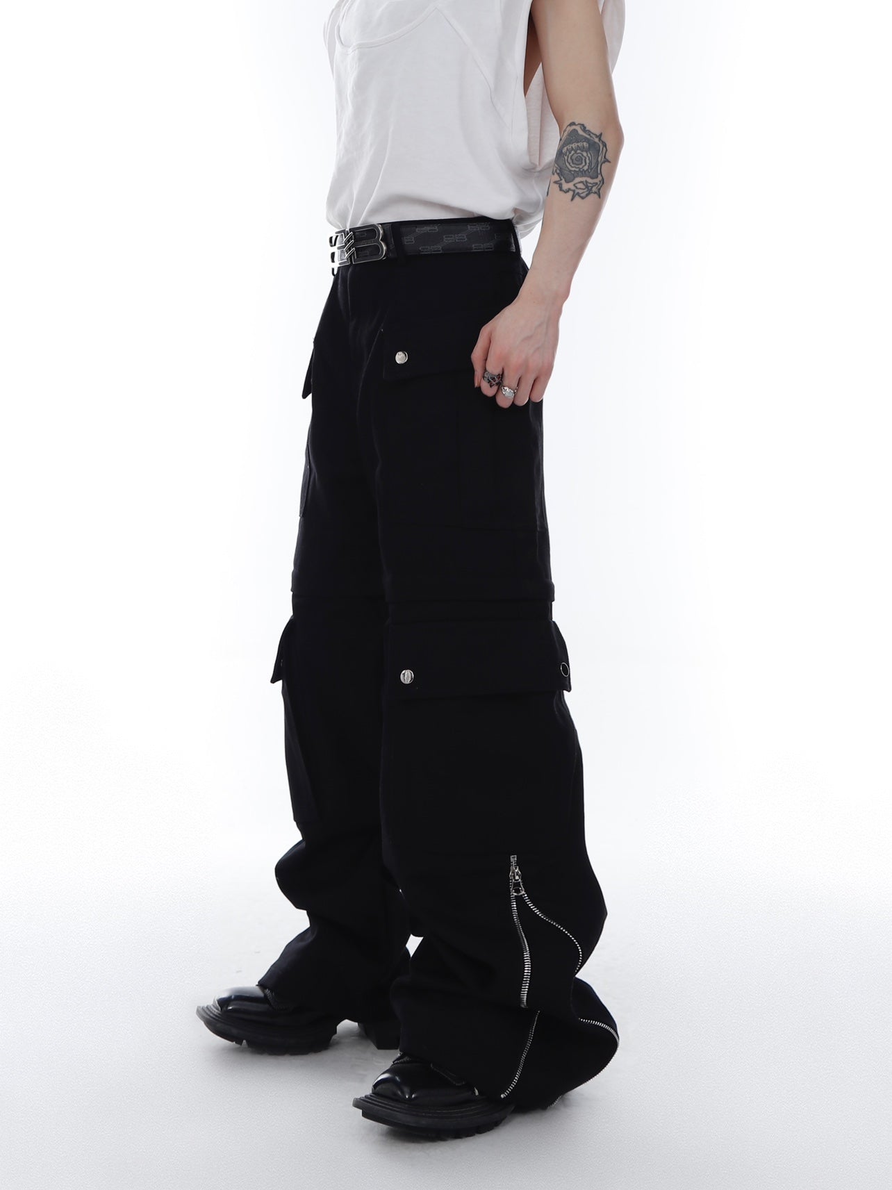 Wide Leg Multiple Pockets Men's Pant – Wrinkle-Resistant, Stylish with Metal Decorations - Carvan Mart