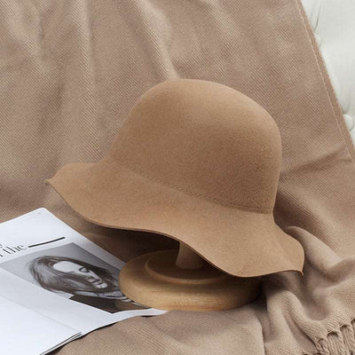 Autumn And Winter Wave Cold Water Jug British Retro Easy Matching Hat - Camel M56to58cm - Women's Hats & Caps - Carvan Mart