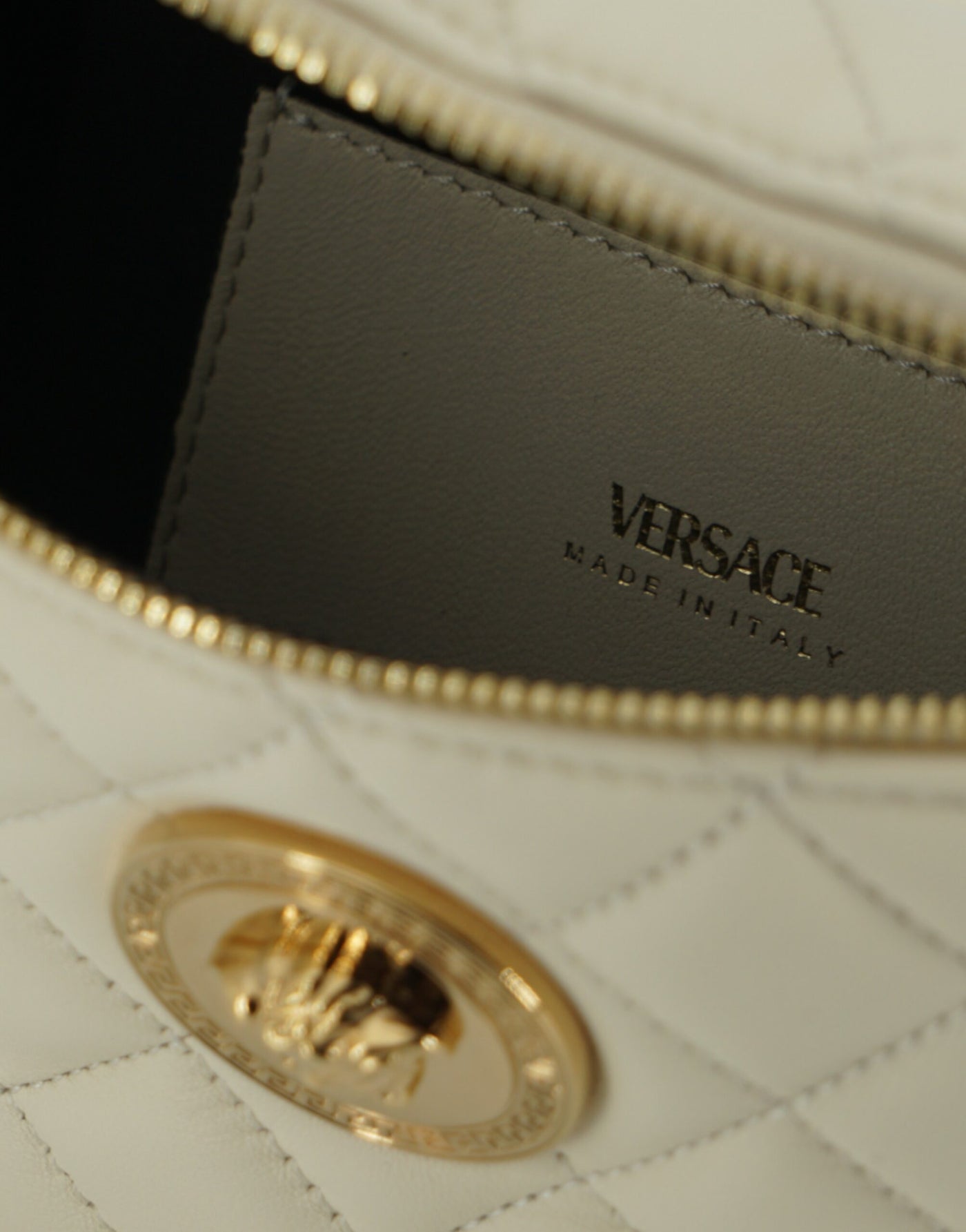 Versace Elegant White Lamb Leather Belt Bag - - - Versace