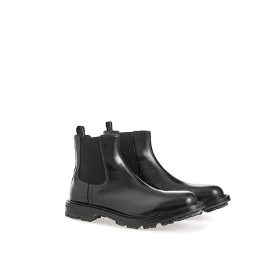 Alexander McQueen Sleek Black Leather Boots for Men - - - Alexander McQueen