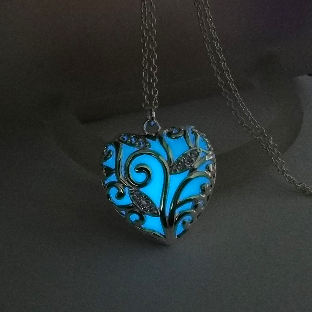 Hollow heart-shaped luminous necklace - Carvan Mart Ltd
