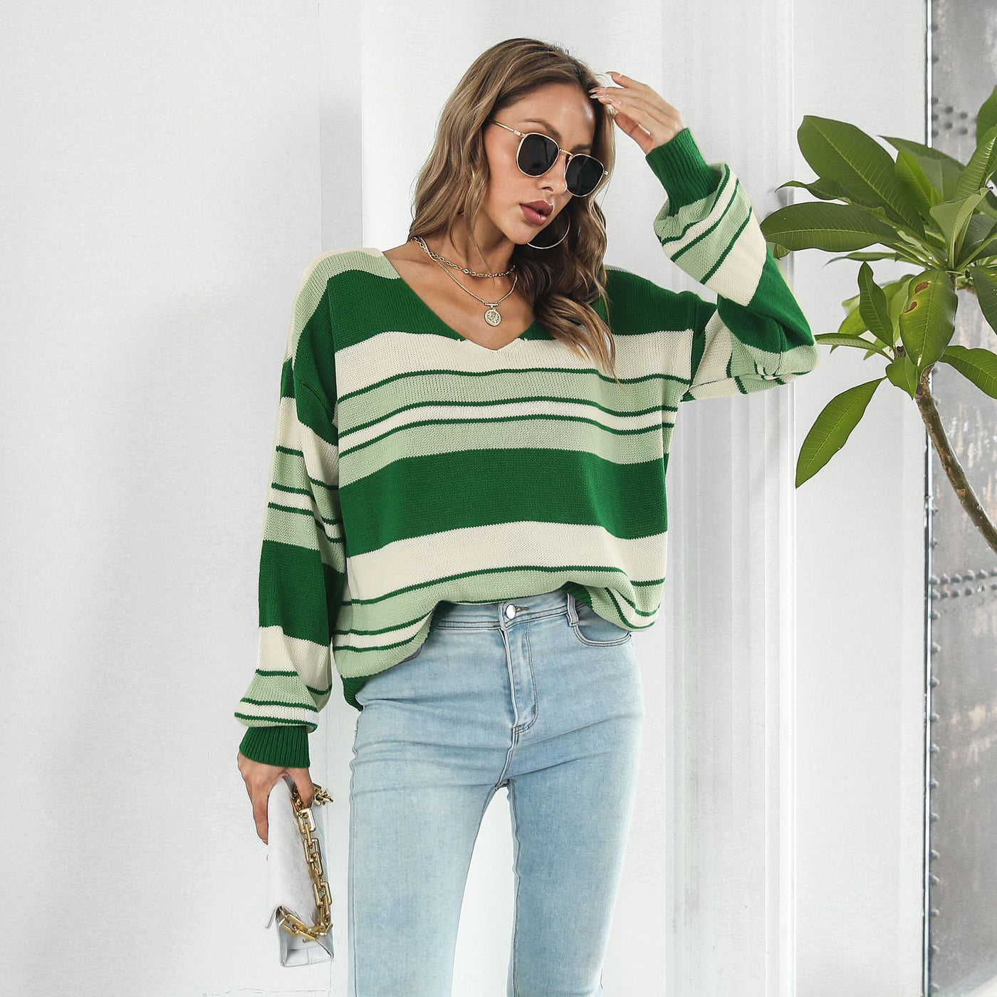 Women's Fashionable Loose Striped V-neck Long-sleeved Sweater - Carvan Mart
