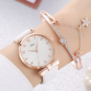 Watch Female Student New Watch Set Fashion Literal Drainage Product Bracelet Set Watch - White Watch Star Love Bracelet - Women's Watches - Carvan Mart