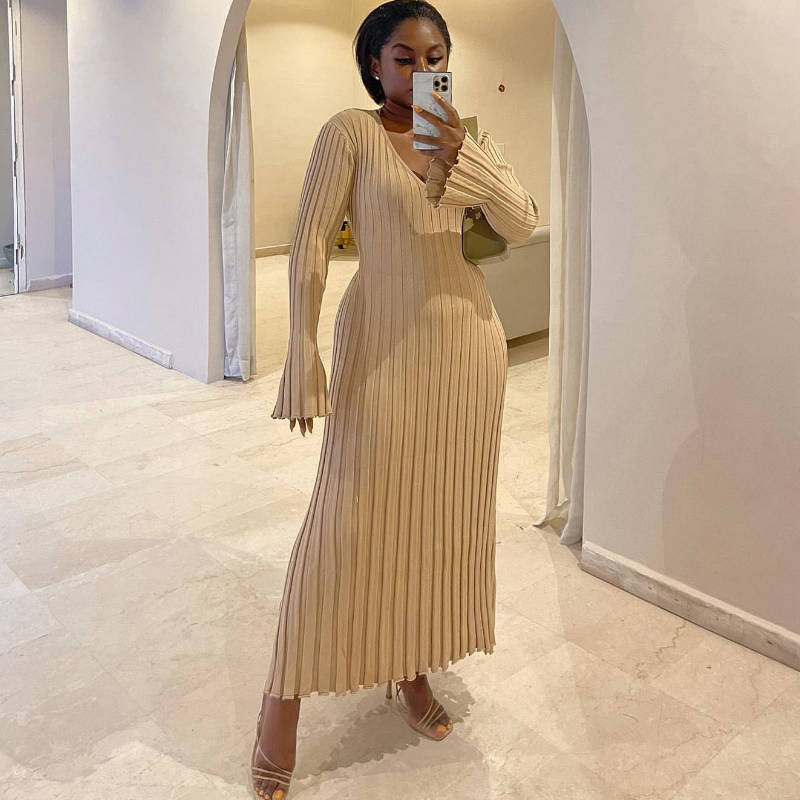 Casual Waist-skimming V-neck Large Pit-striped Slim Knitted Maxi Dress - Carvan Mart