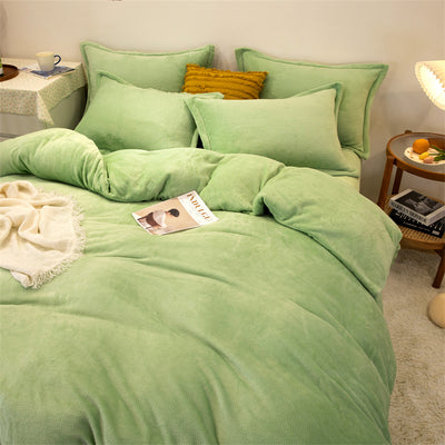 Four-piece Plush Double-sided Fleece Warm Yellow Duvet Cover - Light Green - Bedding Sets - Carvan Mart