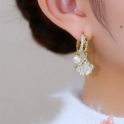 Fashion jewelry Opal Ginkgo Leaf Ear Clip Fashion Temperament - - Earrings - Carvan Mart