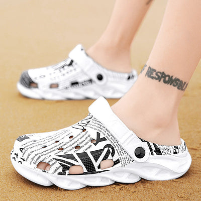 Carvan Stylish Clogs Hole Shoes Dual-purpose Crocs Beach Sandals - Carvan Mart