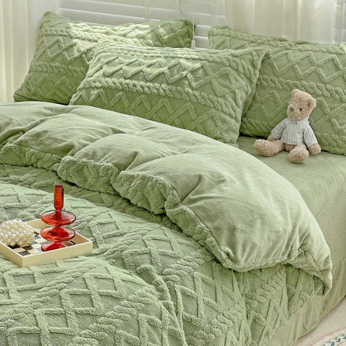 Four-piece Bed Set Thickened Warm Milk Fiber - Carvan Mart