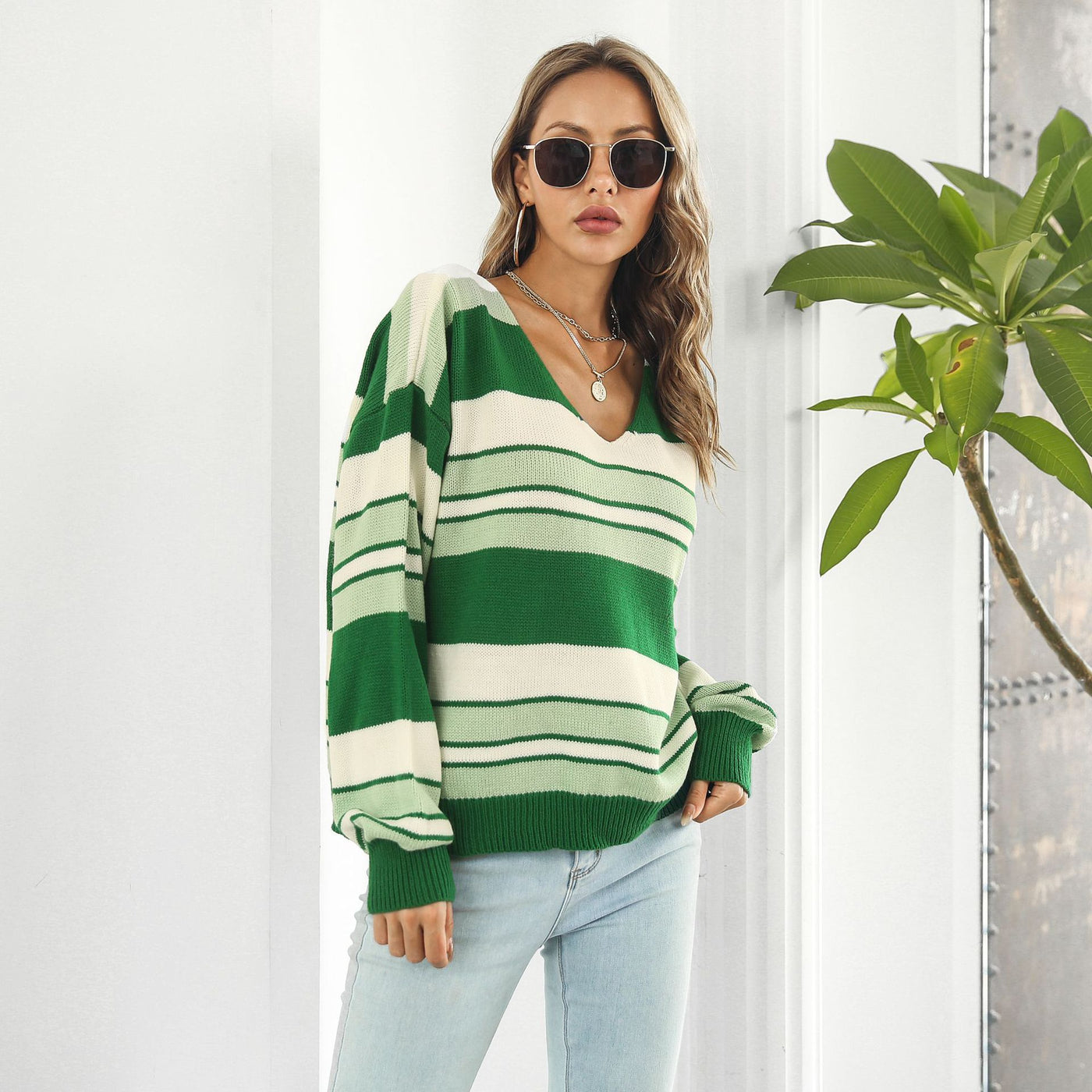 Women's Fashionable Loose Striped V-neck Long-sleeved Sweater - Carvan Mart