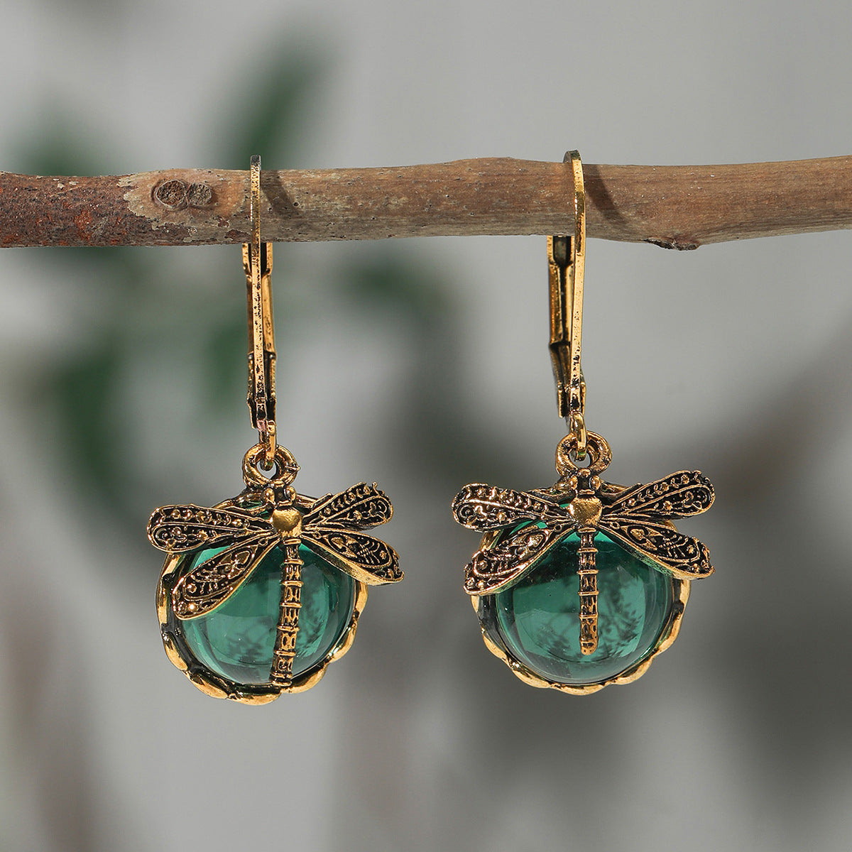 Creative Retro Dragonfly Elegant Swarovski Crystal Earrings - Carvan Mart