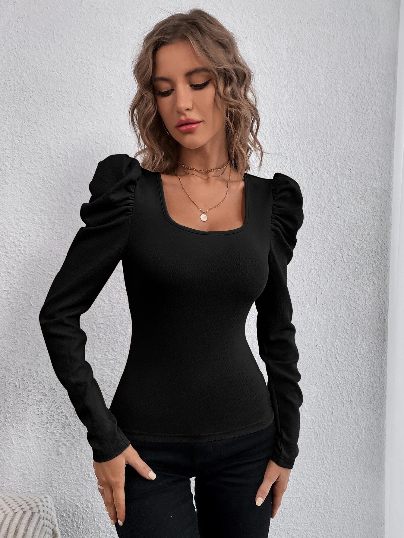 Women's Fashion Square Collar Slim-fit Knitted Long-sleeve T-shirt