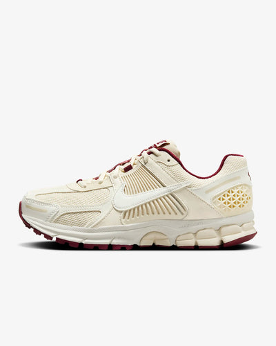 Nike Zoom Vomero 5 Shoes